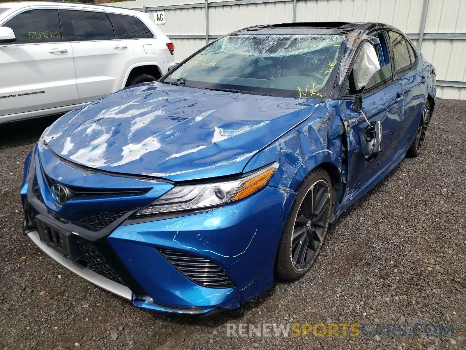 2 Photograph of a damaged car 4T1BZ1HK9KU023021 TOYOTA CAMRY 2019