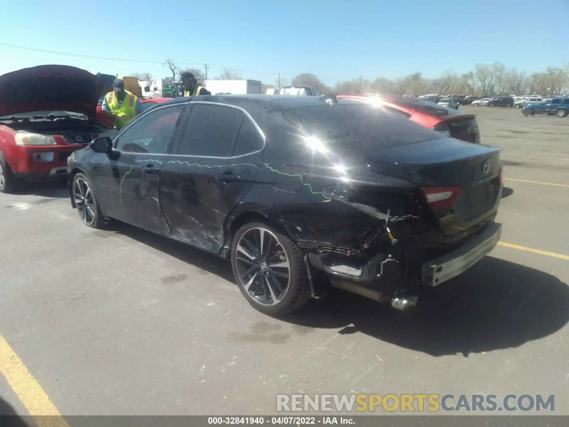 3 Photograph of a damaged car 4T1BZ1HK9KU026310 TOYOTA CAMRY 2019