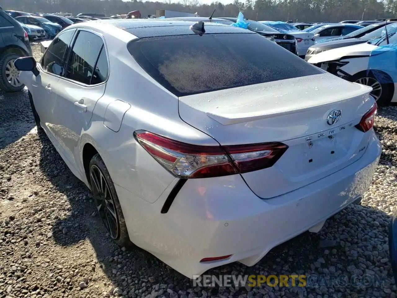 3 Photograph of a damaged car 4T1BZ1HK9KU028221 TOYOTA CAMRY 2019