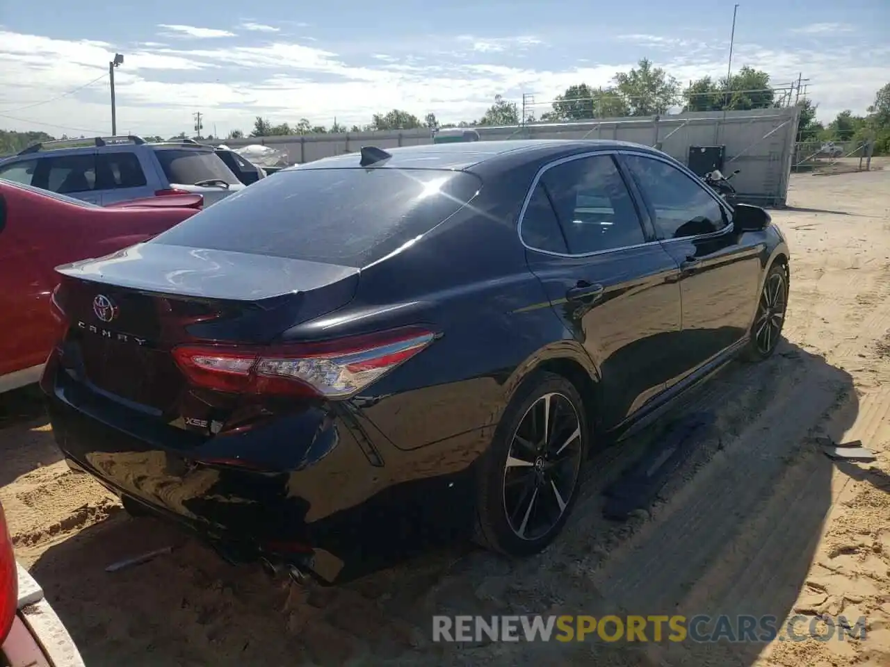 4 Photograph of a damaged car 4T1BZ1HK9KU028459 TOYOTA CAMRY 2019