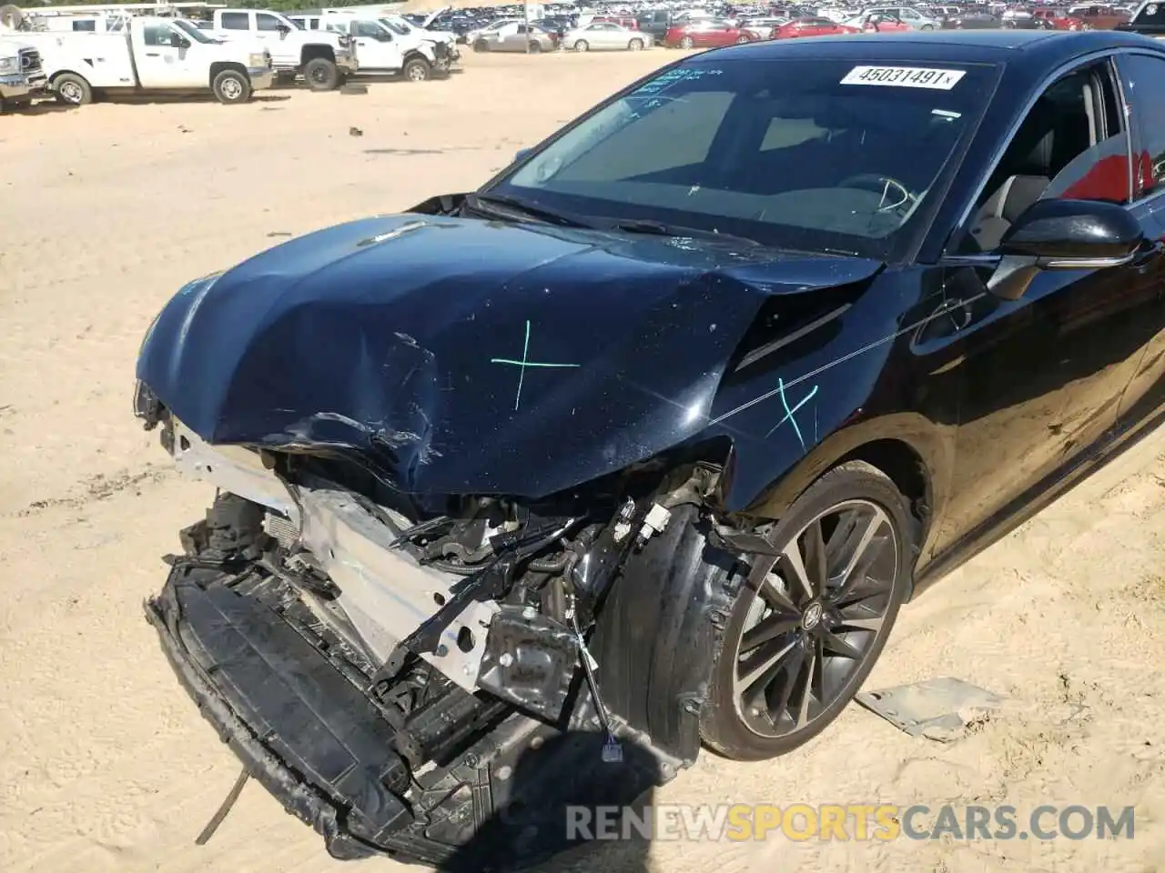 9 Photograph of a damaged car 4T1BZ1HK9KU028459 TOYOTA CAMRY 2019