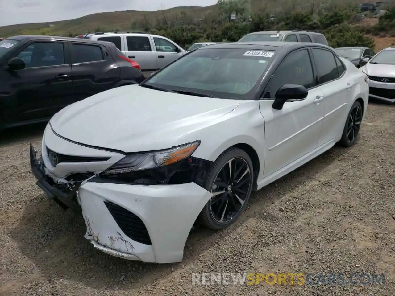 2 Photograph of a damaged car 4T1BZ1HK9KU029871 TOYOTA CAMRY 2019