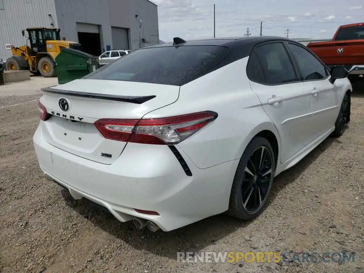 4 Photograph of a damaged car 4T1BZ1HK9KU029871 TOYOTA CAMRY 2019