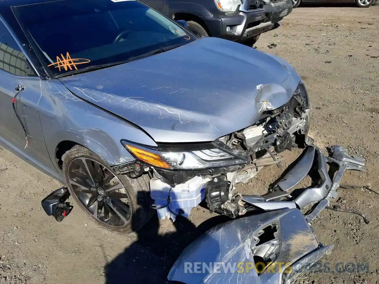 9 Photograph of a damaged car 4T1BZ1HK9KU030082 TOYOTA CAMRY 2019