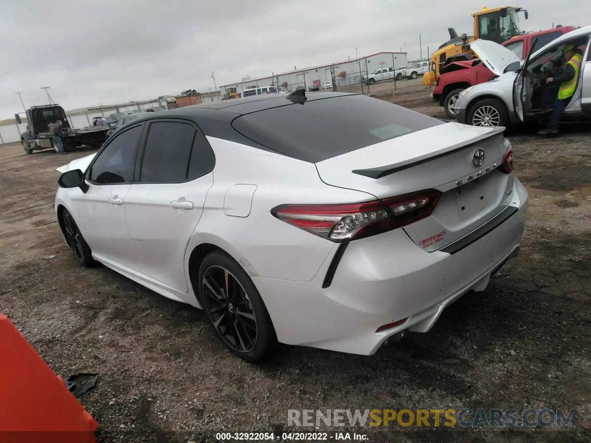 3 Фотография поврежденного автомобиля 4T1BZ1HK9KU031071 TOYOTA CAMRY 2019