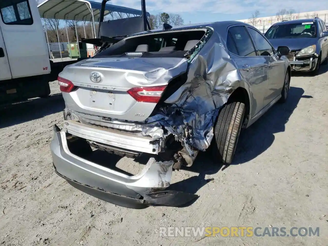 4 Фотография поврежденного автомобиля 4T1BZ1HK9KU032141 TOYOTA CAMRY 2019