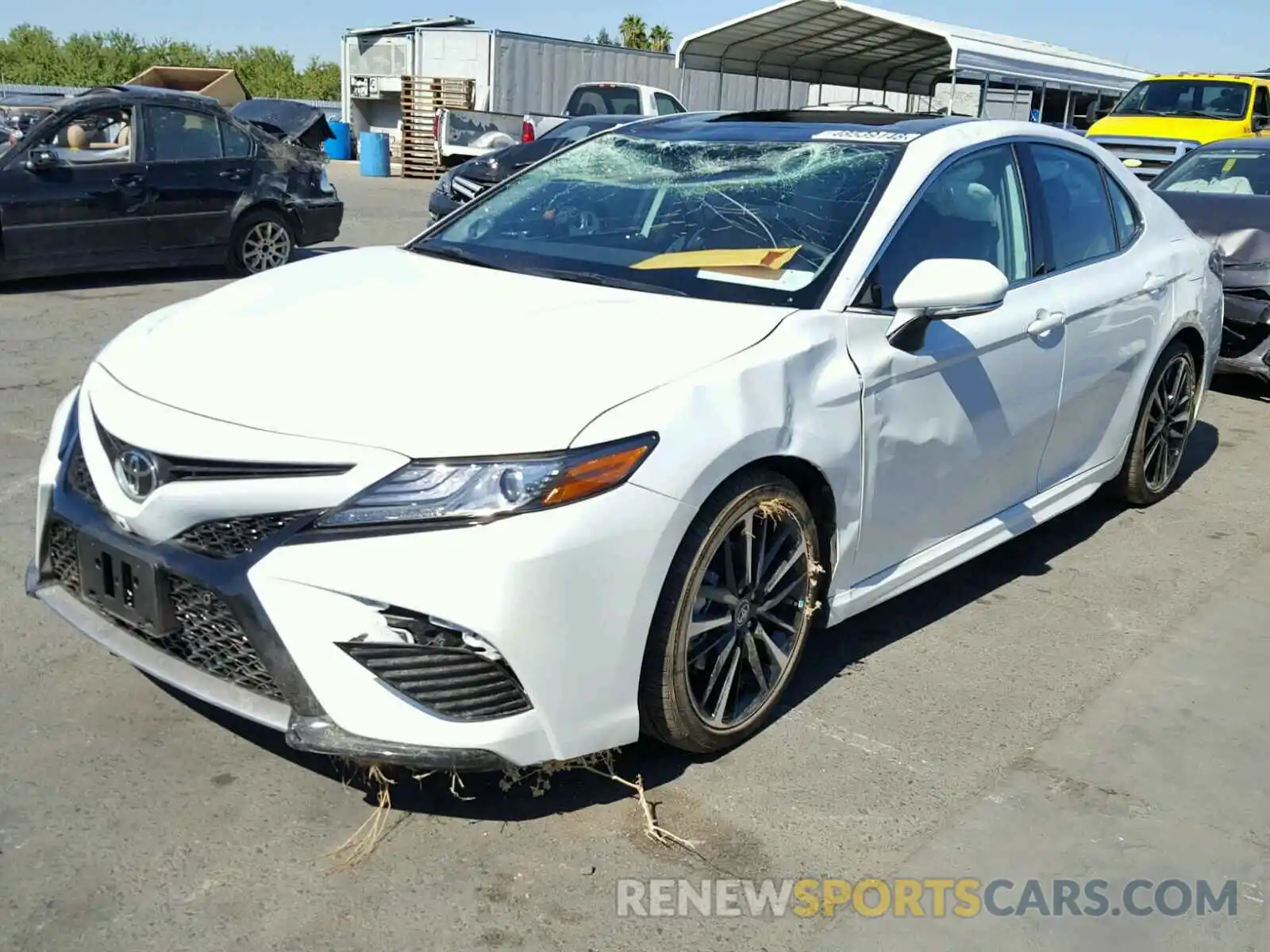 2 Photograph of a damaged car 4T1BZ1HK9KU507044 TOYOTA CAMRY 2019