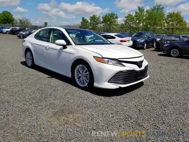 1 Photograph of a damaged car 4T1BZ1HK9KU508436 TOYOTA CAMRY 2019