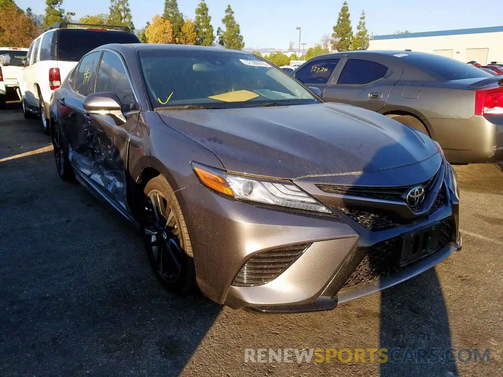 1 Photograph of a damaged car 4T1BZ1HK9KU509151 TOYOTA CAMRY 2019