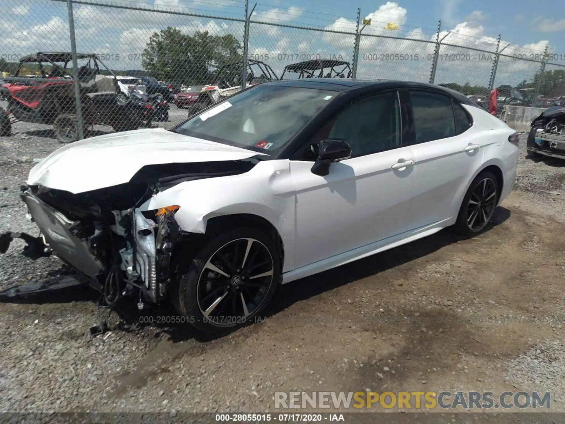 2 Photograph of a damaged car 4T1BZ1HKXKU022895 TOYOTA CAMRY 2019