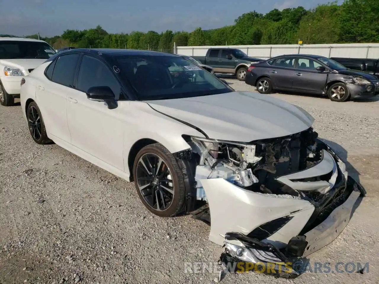 1 Photograph of a damaged car 4T1BZ1HKXKU023867 TOYOTA CAMRY 2019