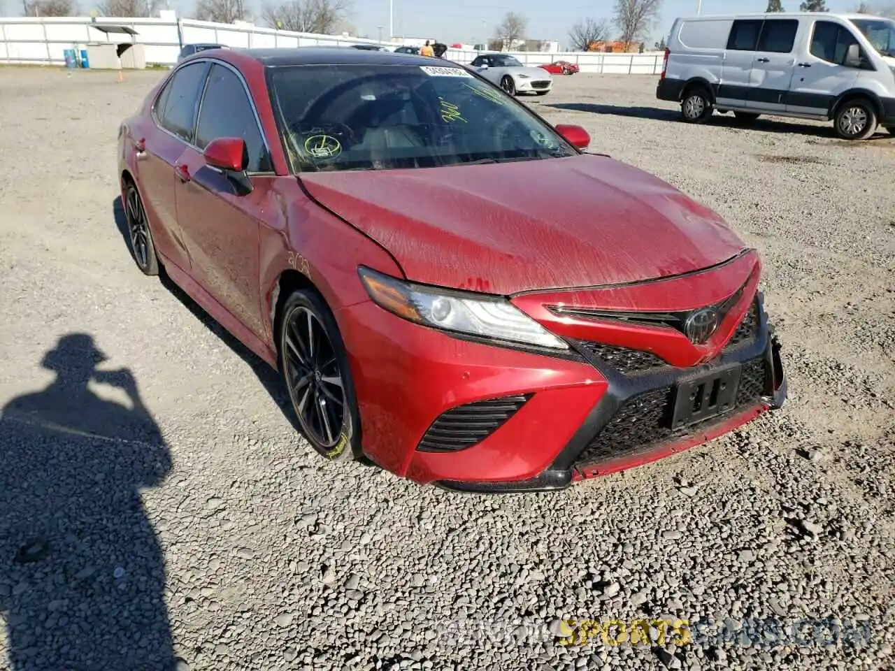 1 Photograph of a damaged car 4T1BZ1HKXKU026297 TOYOTA CAMRY 2019