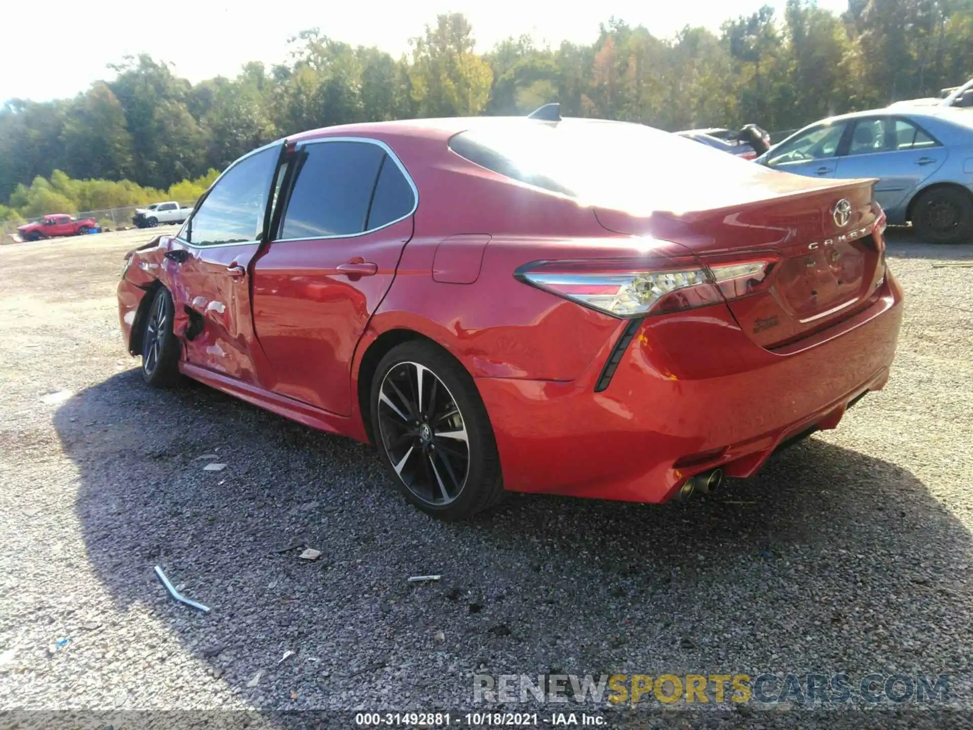 3 Photograph of a damaged car 4T1BZ1HKXKU026932 TOYOTA CAMRY 2019