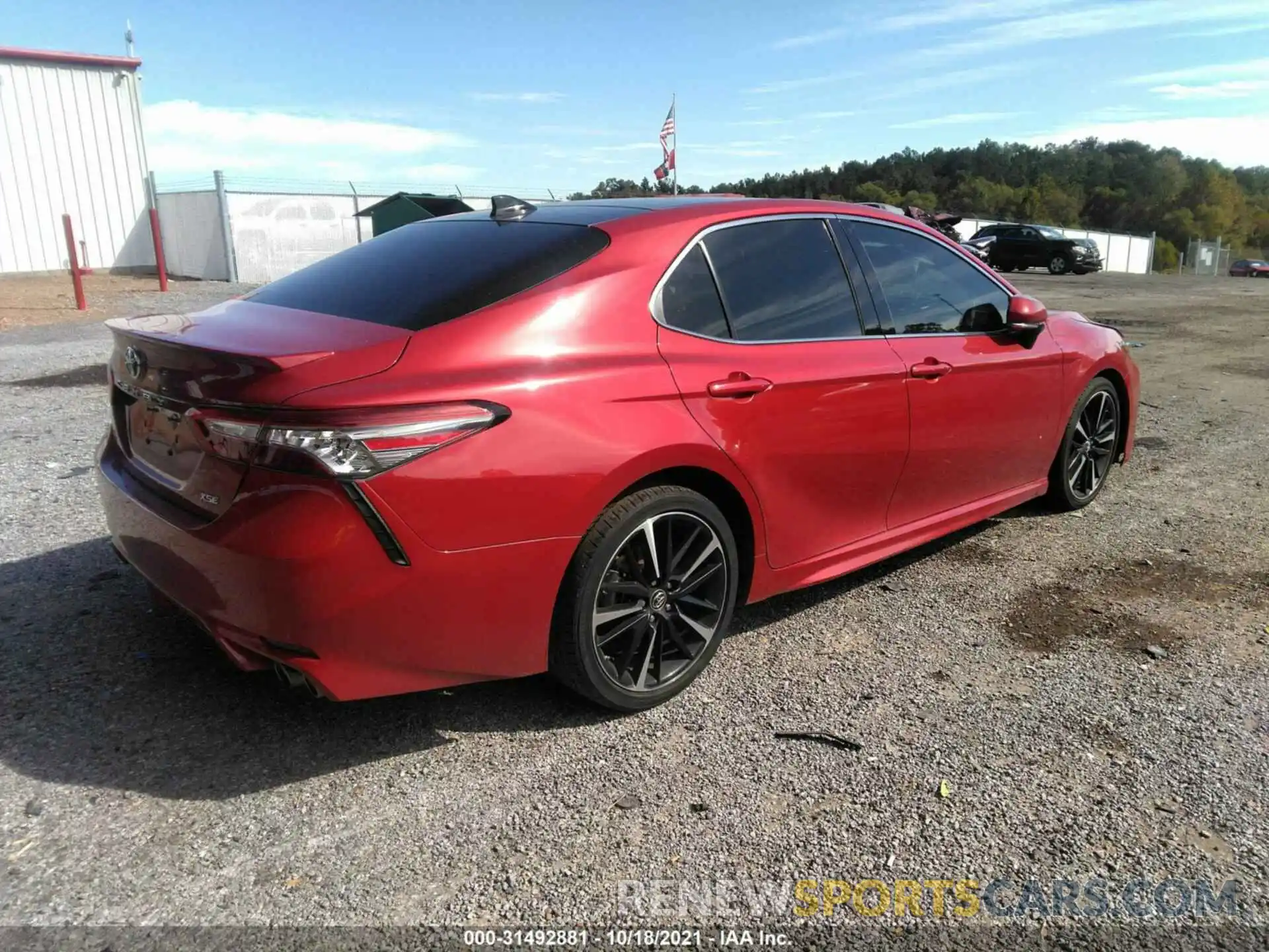 4 Photograph of a damaged car 4T1BZ1HKXKU026932 TOYOTA CAMRY 2019