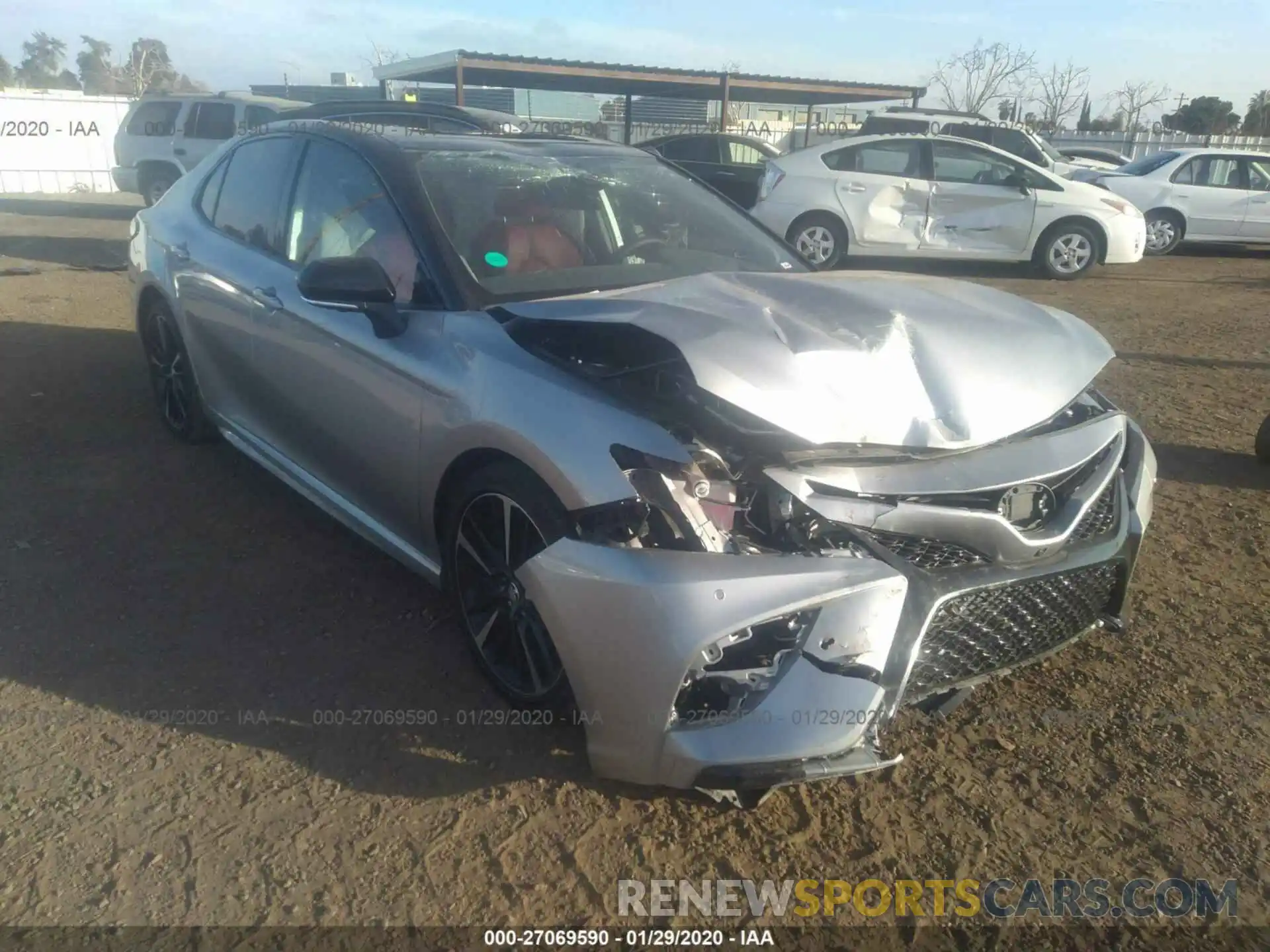 1 Photograph of a damaged car 4T1BZ1HKXKU027921 TOYOTA CAMRY 2019