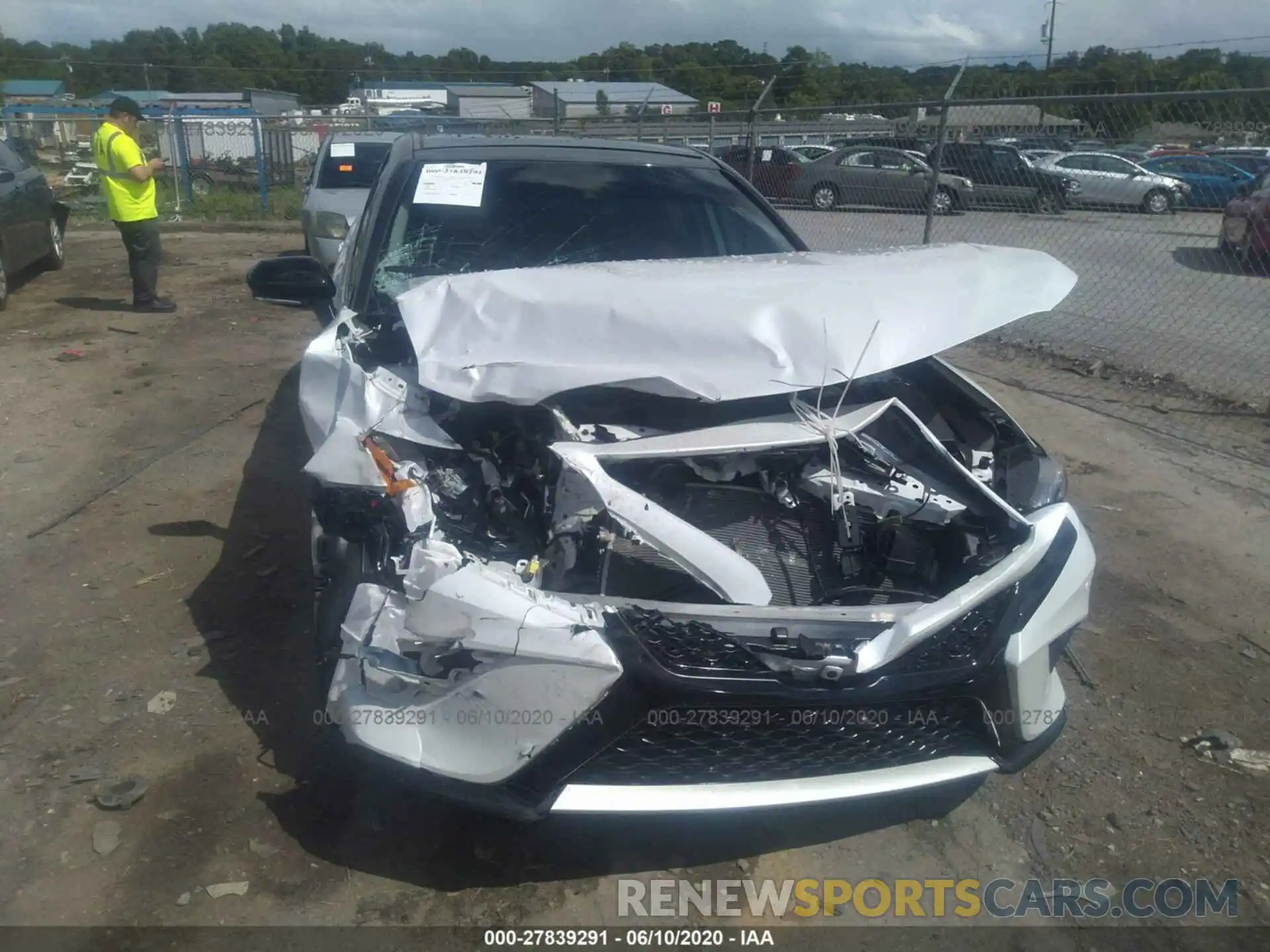 6 Photograph of a damaged car 4T1BZ1HKXKU030351 TOYOTA CAMRY 2019