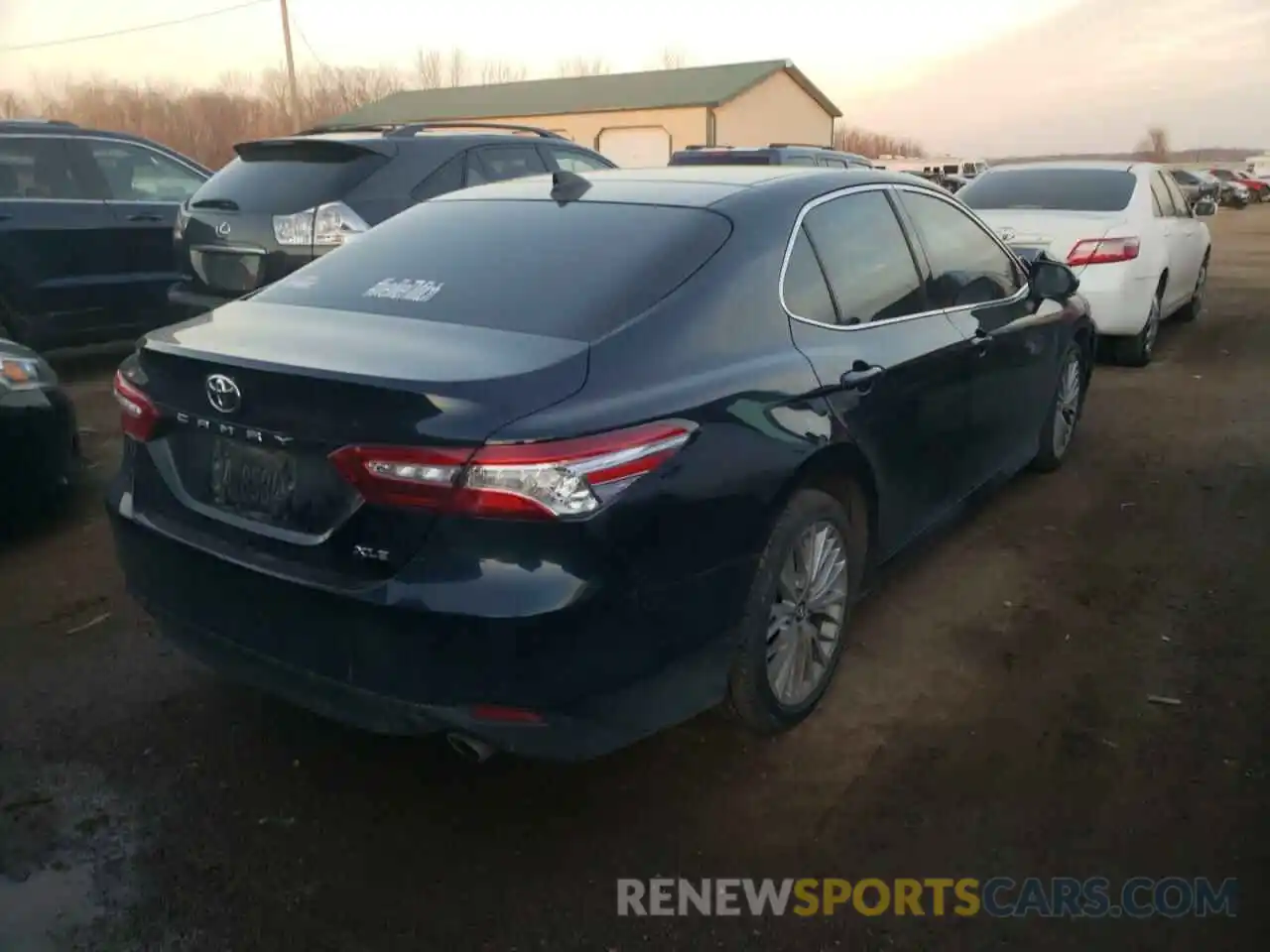 4 Фотография поврежденного автомобиля 4T1BZ1HKXKU030396 TOYOTA CAMRY 2019