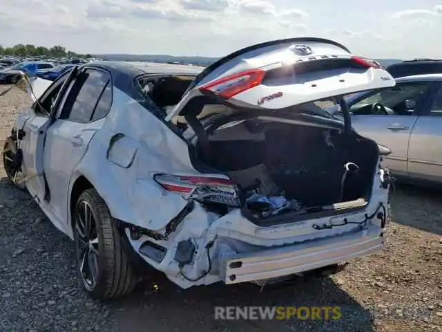 3 Photograph of a damaged car 4T1BZ1HKXKU030642 TOYOTA CAMRY 2019