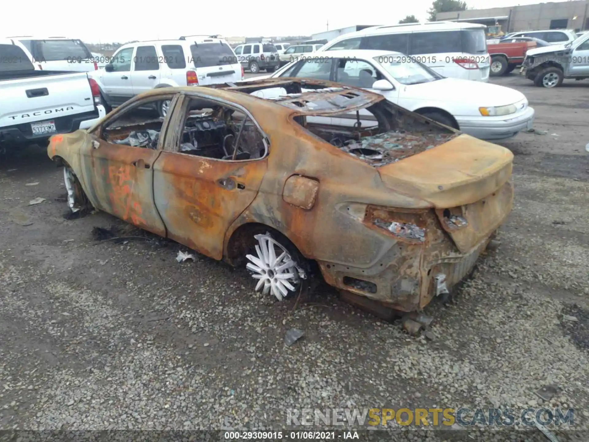 3 Photograph of a damaged car 4T1BZ1HKXKU031614 TOYOTA CAMRY 2019