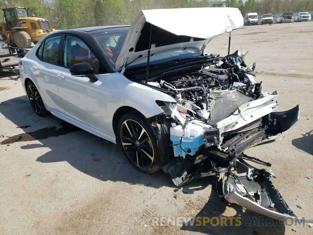 1 Photograph of a damaged car 4T1BZ1HKXKU032214 TOYOTA CAMRY 2019