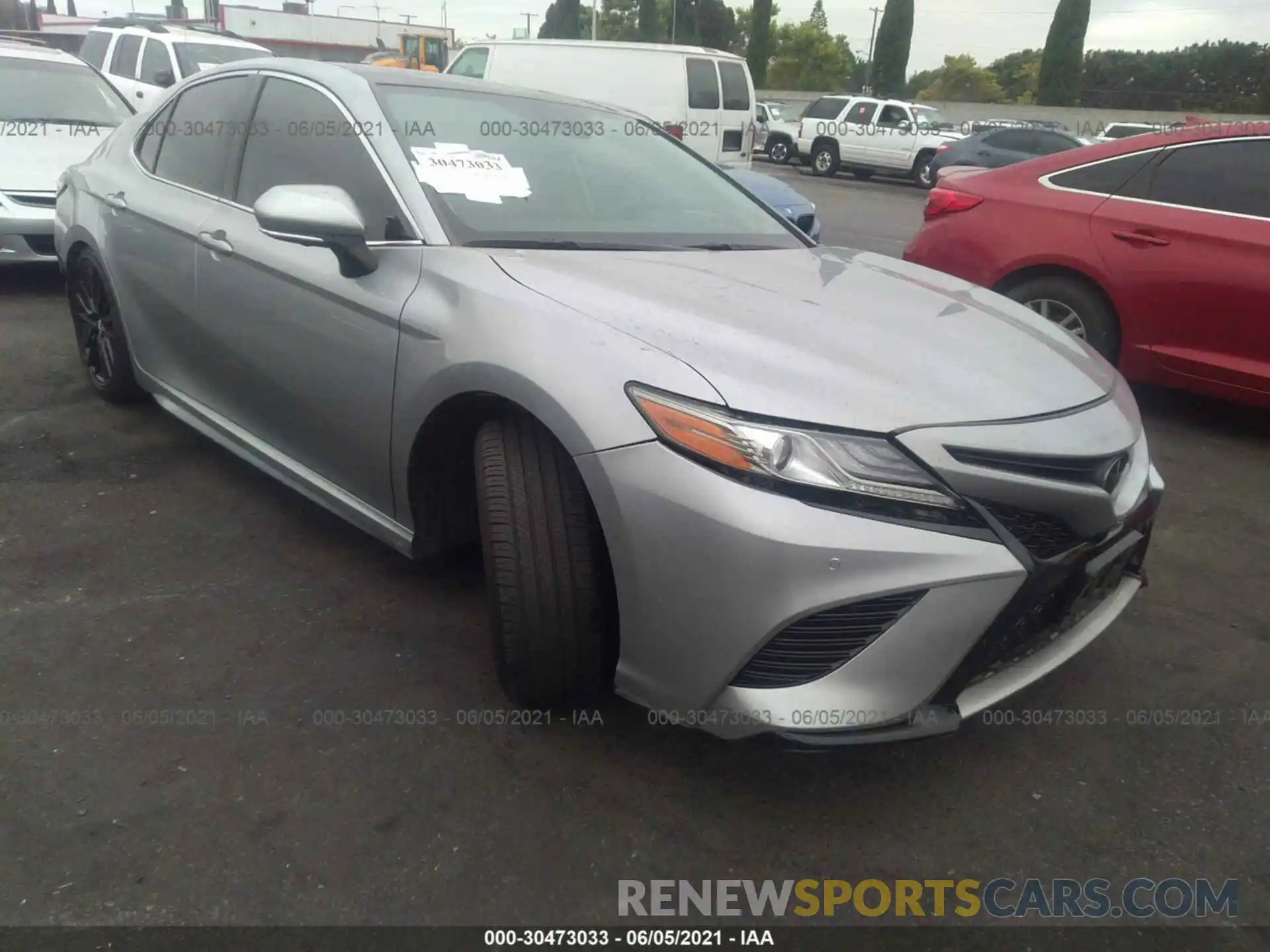 1 Photograph of a damaged car 4T1BZ1HKXKU032987 TOYOTA CAMRY 2019