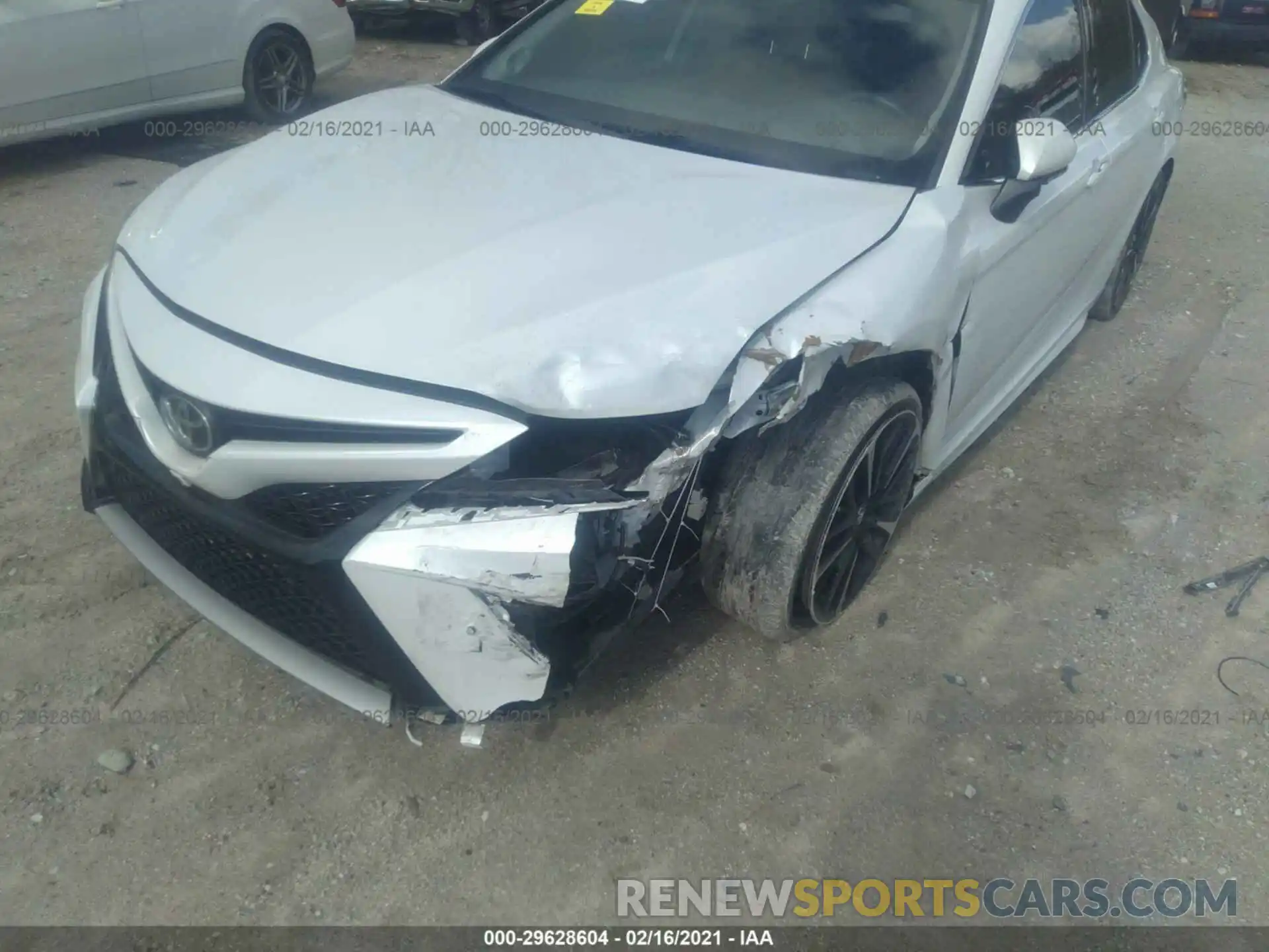 6 Photograph of a damaged car 4T1BZ1HKXKU508560 TOYOTA CAMRY 2019