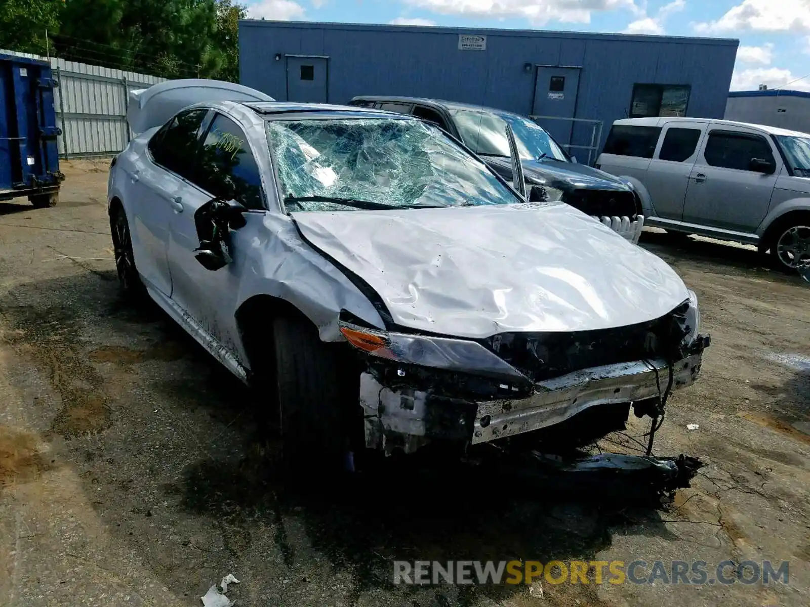 1 Photograph of a damaged car 4T1BZ1HKXKU508798 TOYOTA CAMRY 2019