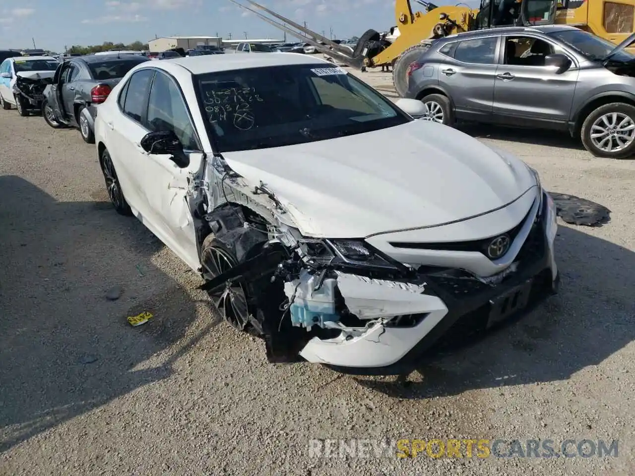 1 Photograph of a damaged car JTNB11HK2K3081372 TOYOTA CAMRY 2019