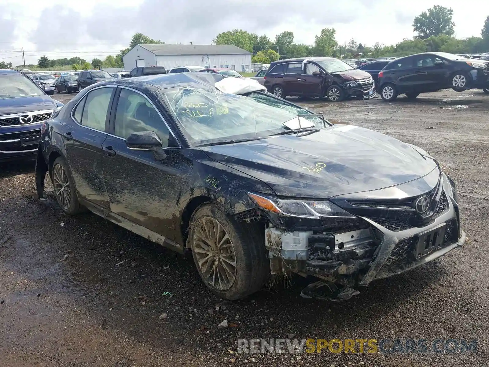 1 Photograph of a damaged car JTNB11HK2K3086572 TOYOTA CAMRY 2019