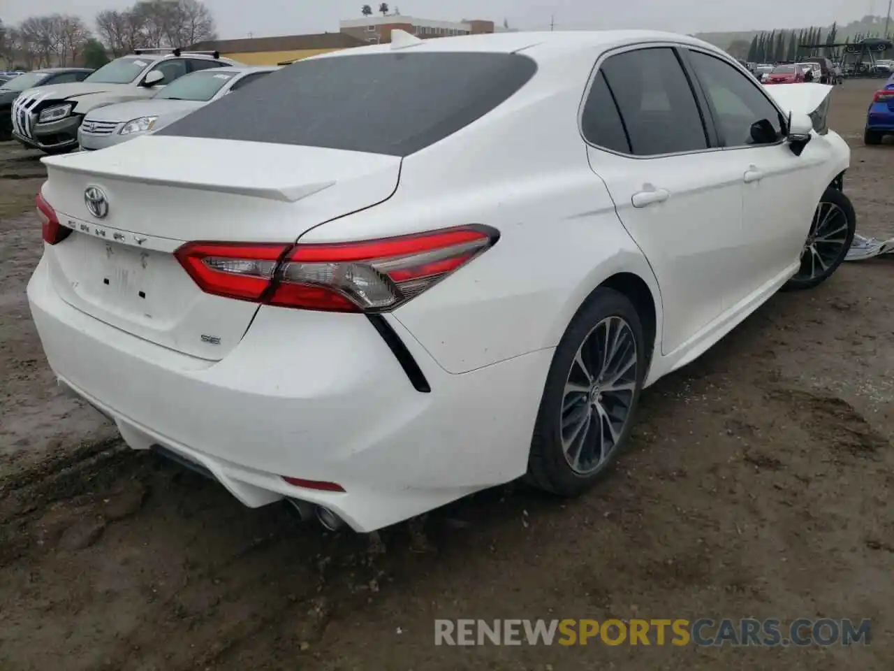 4 Photograph of a damaged car JTNB11HK4K3076500 TOYOTA CAMRY 2019