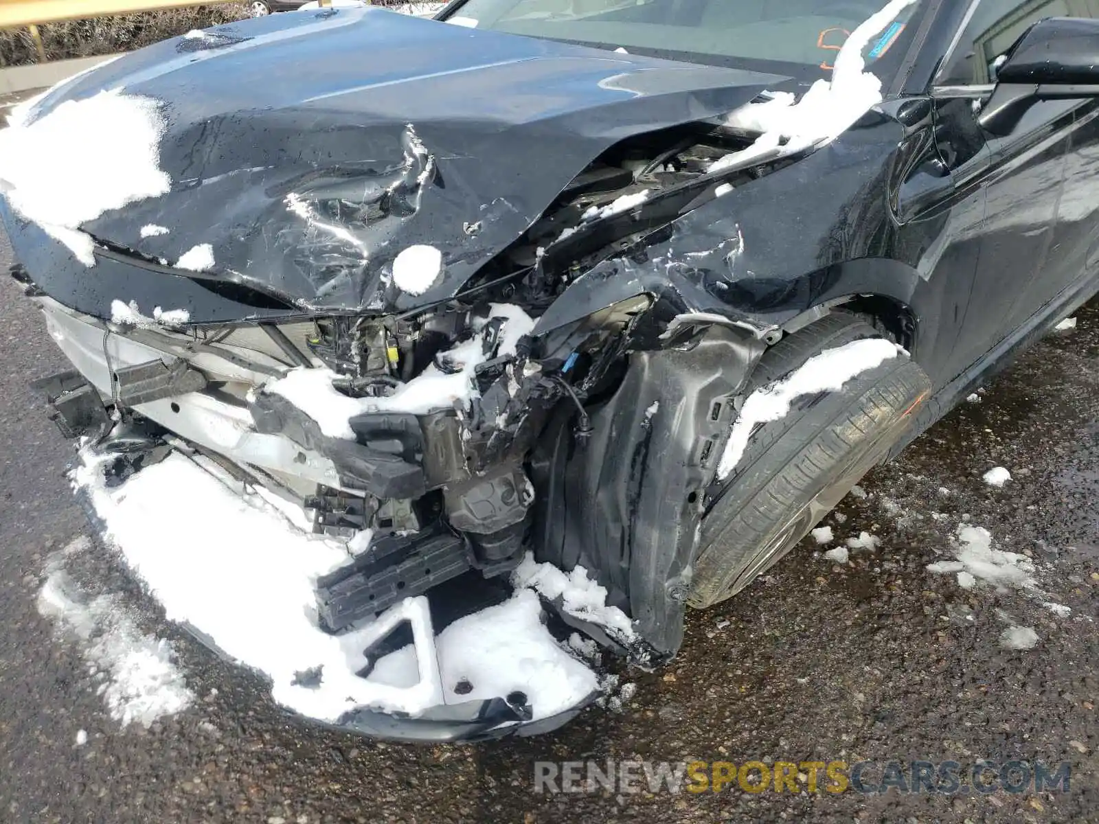 9 Photograph of a damaged car JTNB11HK4K3081910 TOYOTA CAMRY 2019