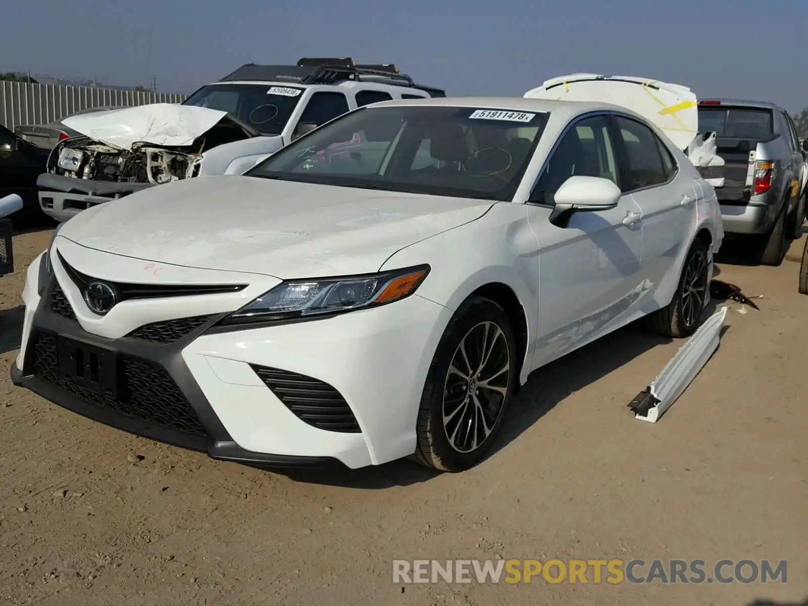 2 Photograph of a damaged car JTNB11HK5K3076330 TOYOTA CAMRY 2019