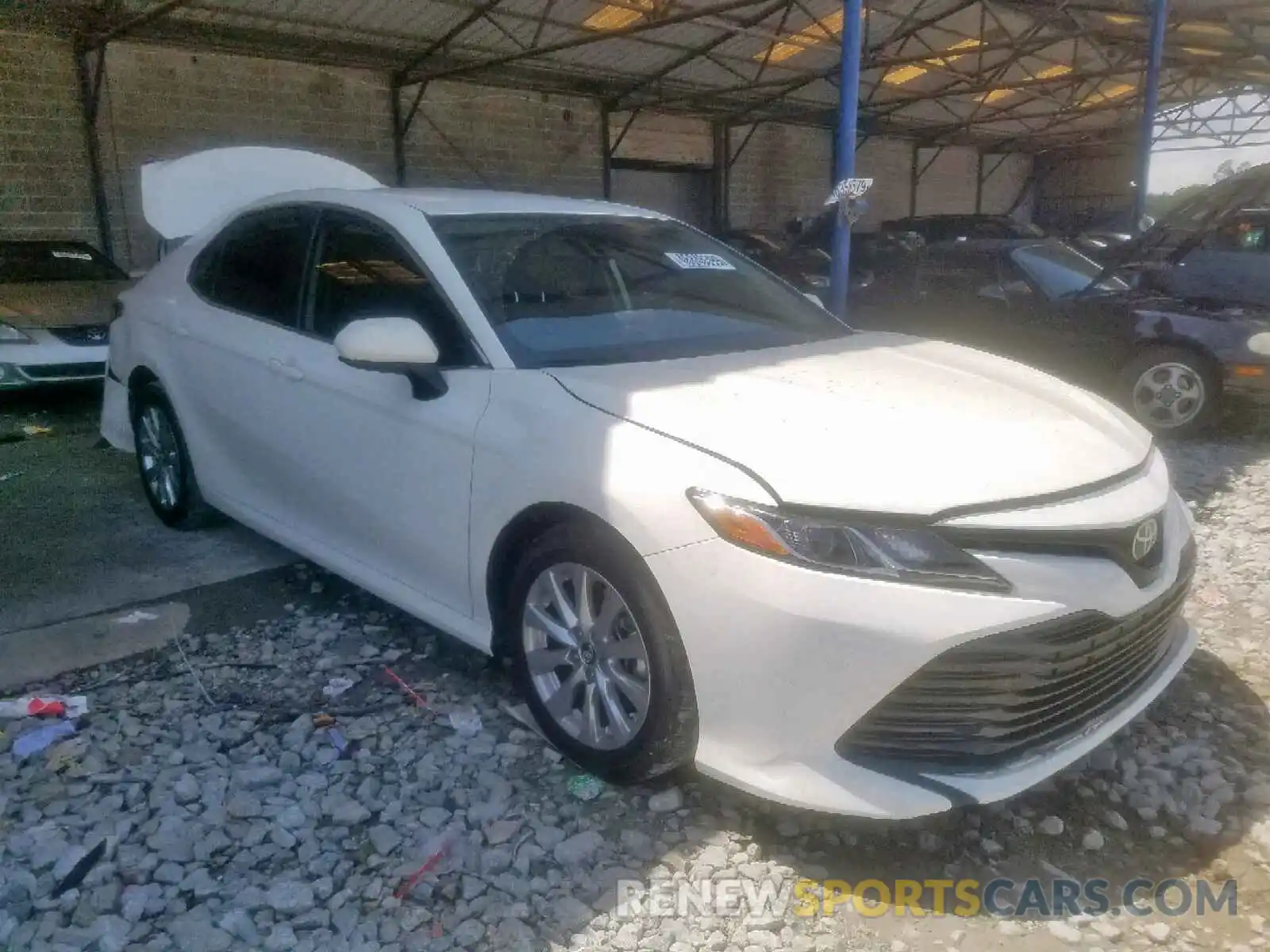 1 Photograph of a damaged car JTNB11HK5K3086260 TOYOTA CAMRY 2019