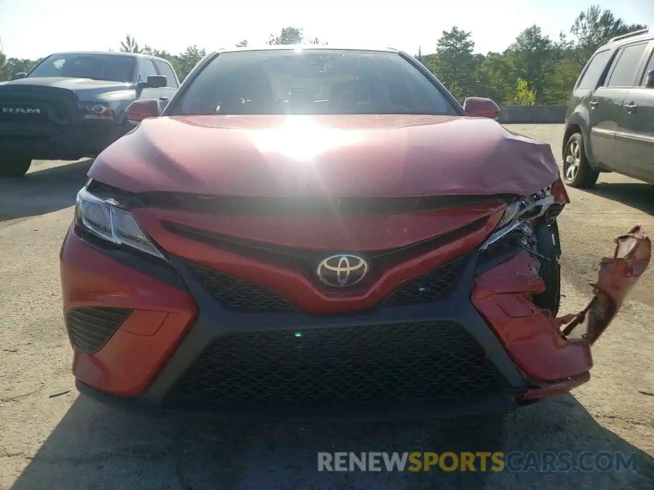 9 Photograph of a damaged car JTNB11HK6K3084842 TOYOTA CAMRY 2019