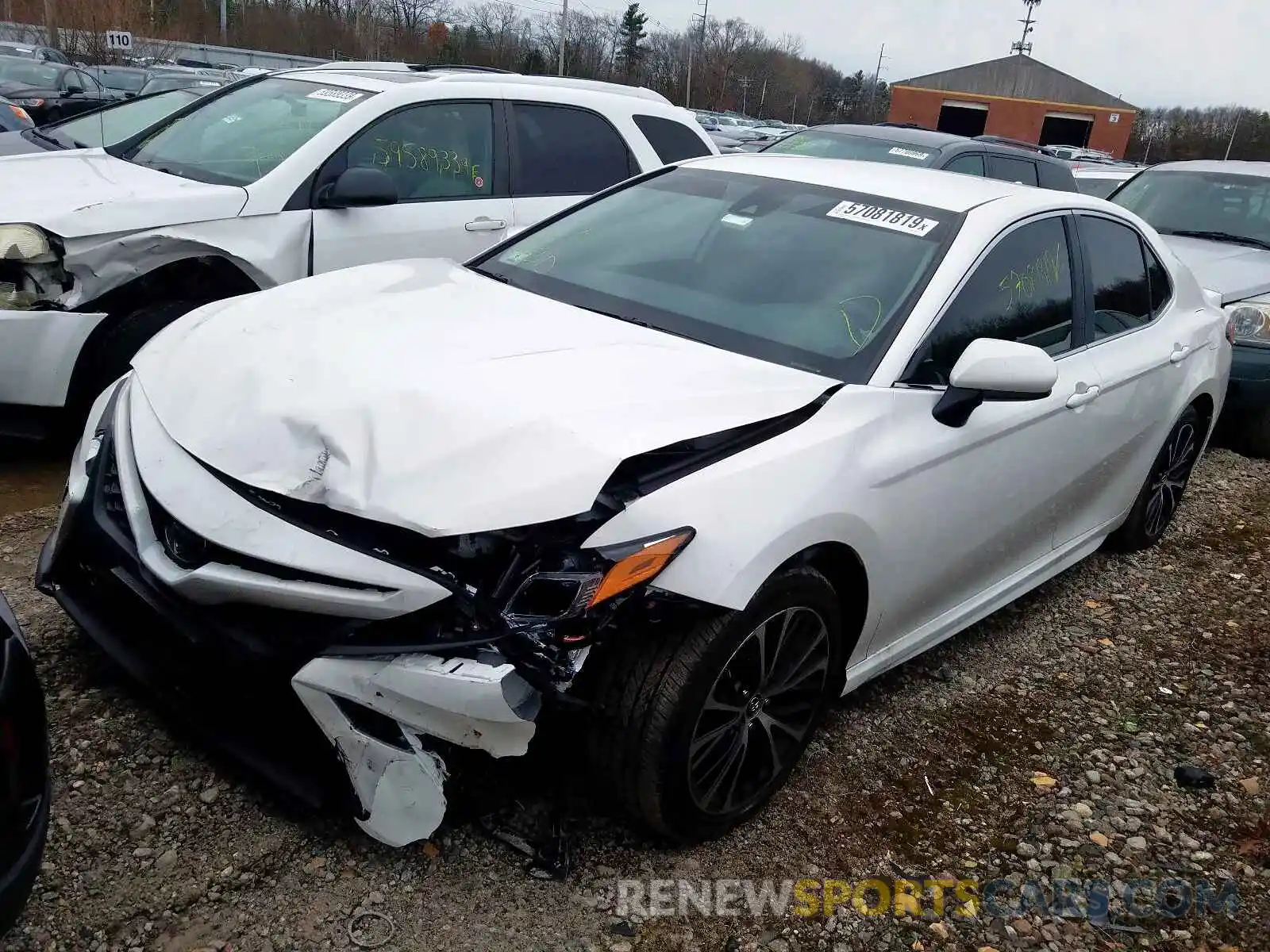 2 Photograph of a damaged car JTNB11HK8K3086771 TOYOTA CAMRY 2019