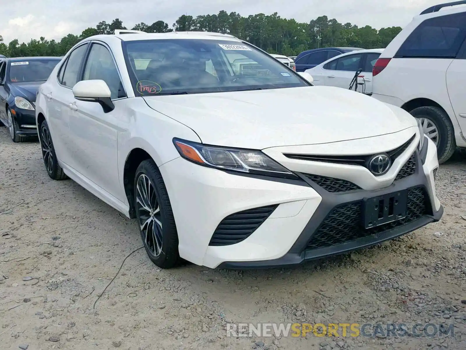 1 Photograph of a damaged car JTNB11HK9K3085760 TOYOTA CAMRY 2019