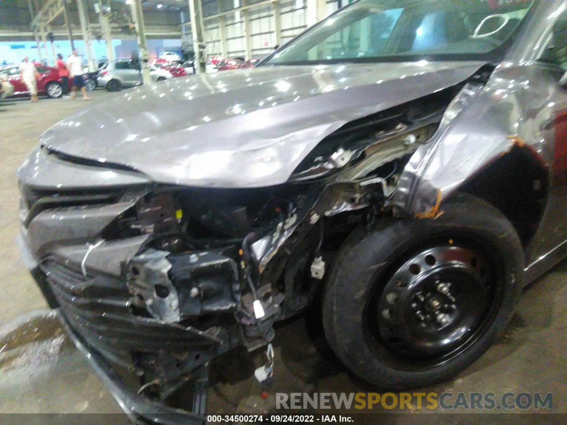 6 Photograph of a damaged car 001C11AK1LU332036 TOYOTA CAMRY 2020