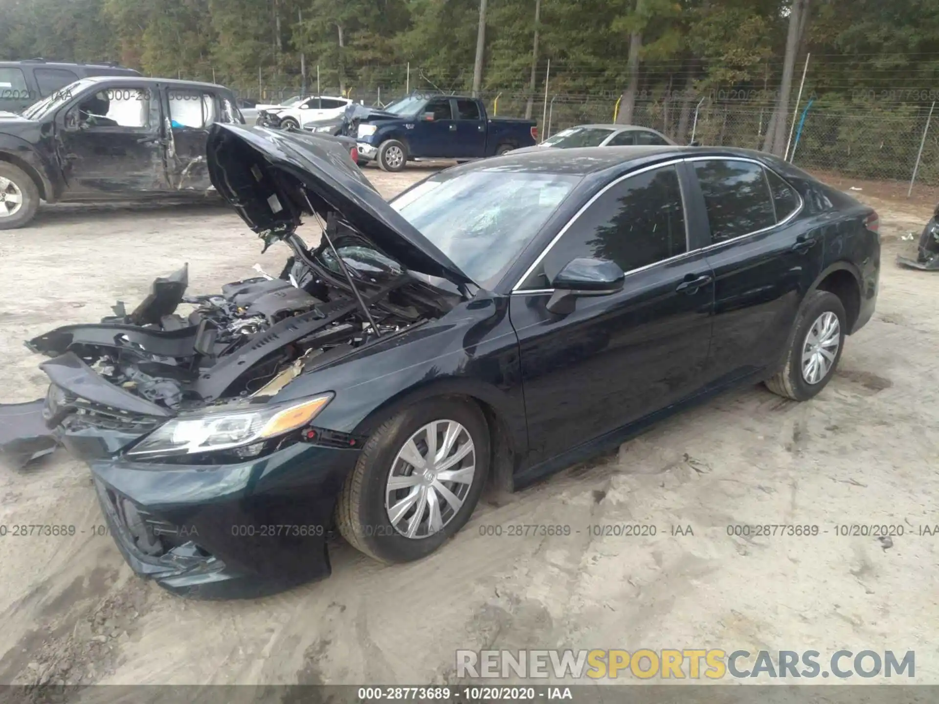 2 Photograph of a damaged car 4T1A11AK0LU931176 TOYOTA CAMRY 2020