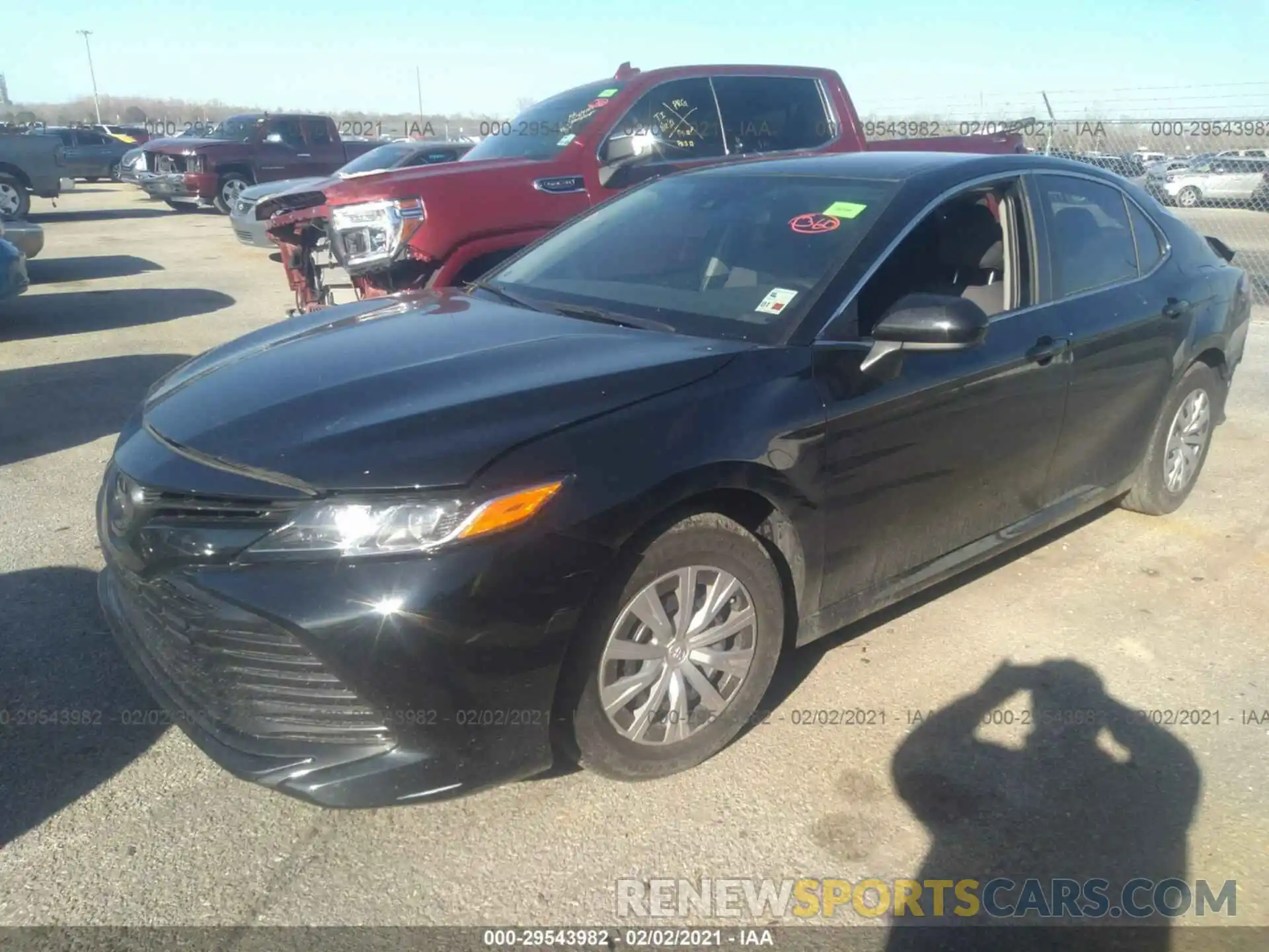 2 Photograph of a damaged car 4T1A11AK2LU857727 TOYOTA CAMRY 2020