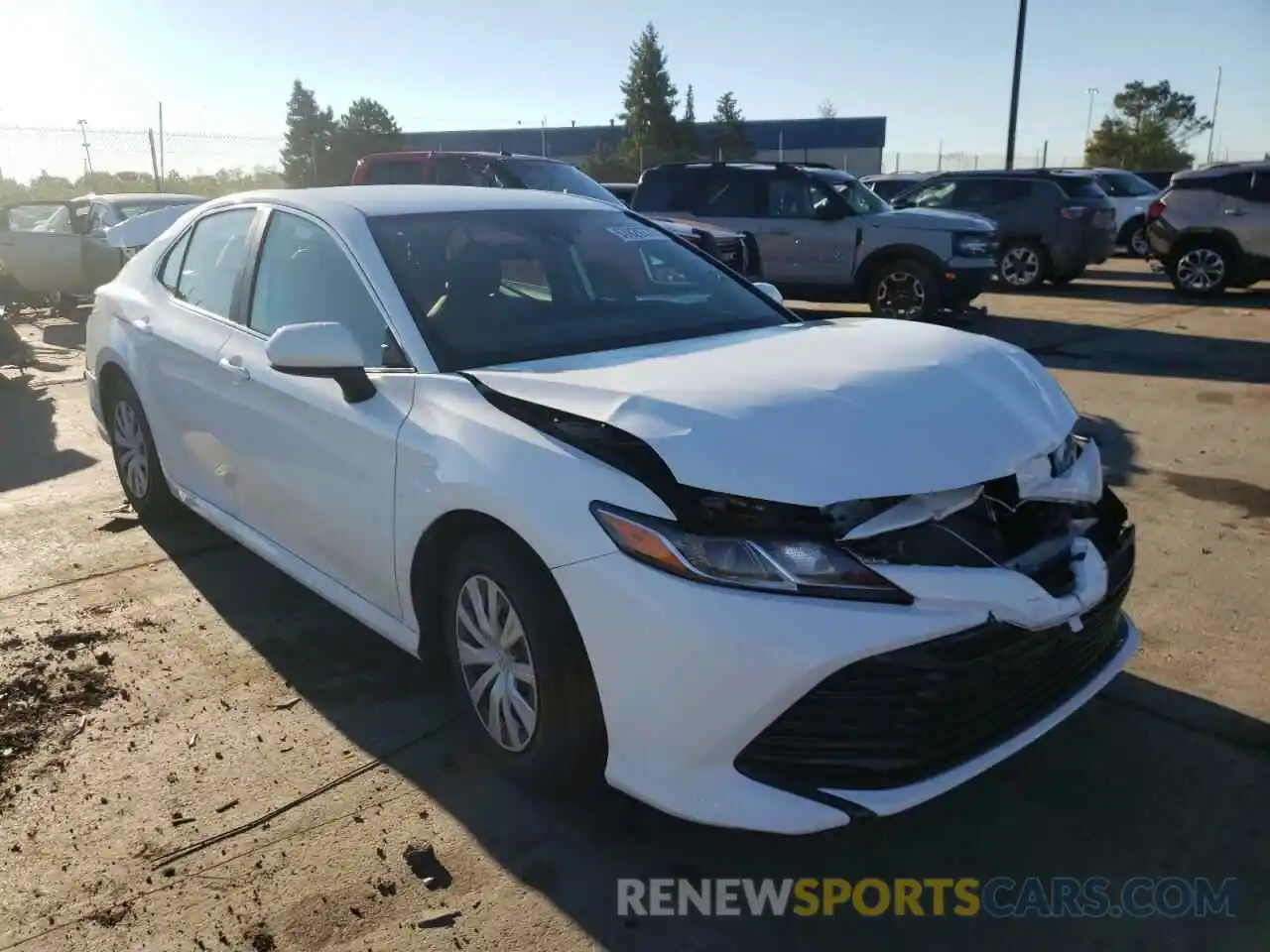 1 Photograph of a damaged car 4T1A11AK2LU991489 TOYOTA CAMRY 2020