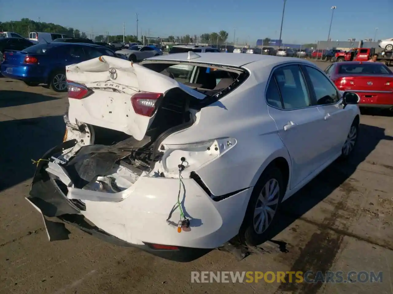 4 Photograph of a damaged car 4T1A11AK2LU991489 TOYOTA CAMRY 2020