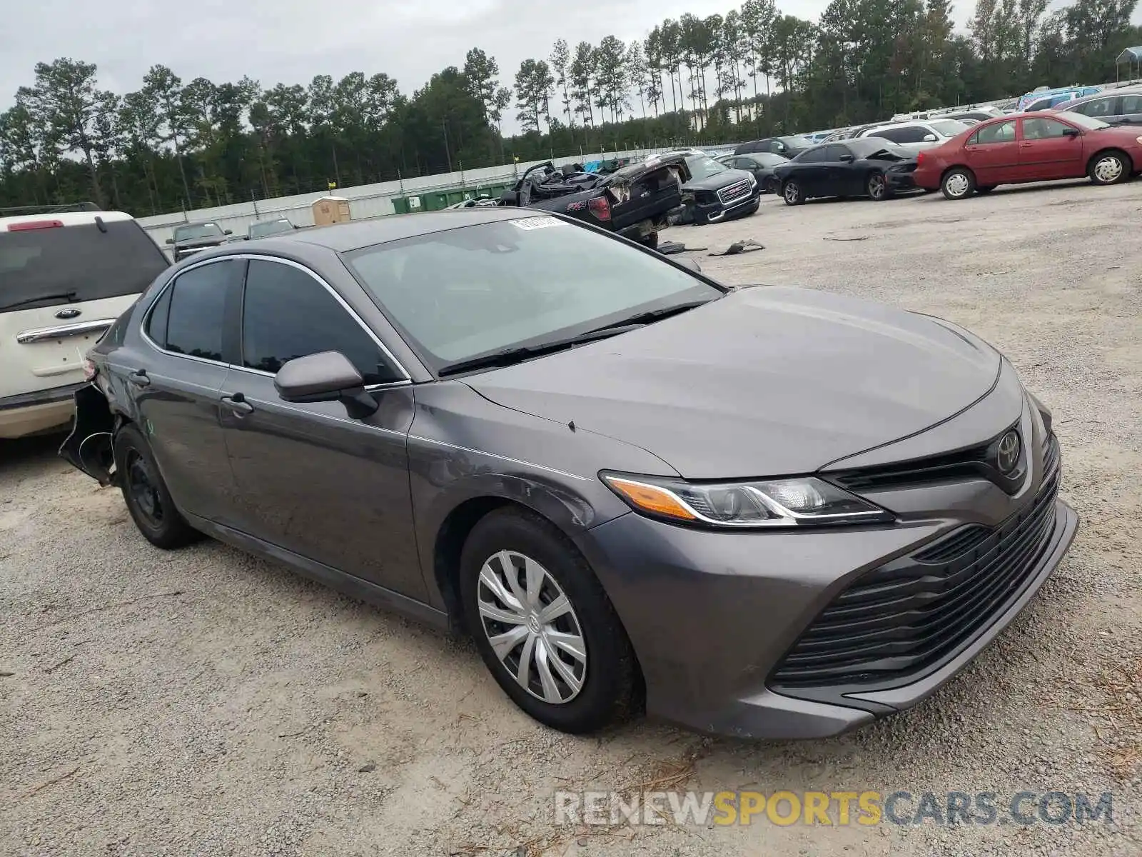 1 Photograph of a damaged car 4T1A11AK4LU890051 TOYOTA CAMRY 2020