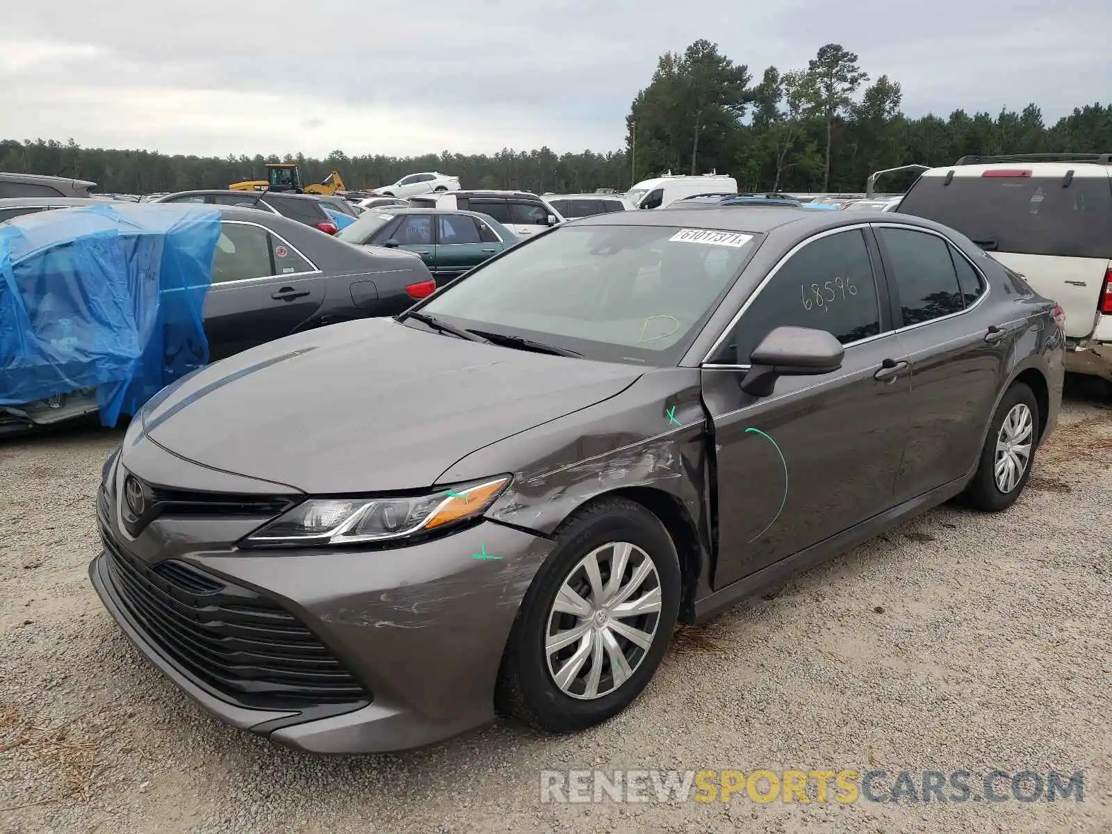 2 Photograph of a damaged car 4T1A11AK4LU890051 TOYOTA CAMRY 2020