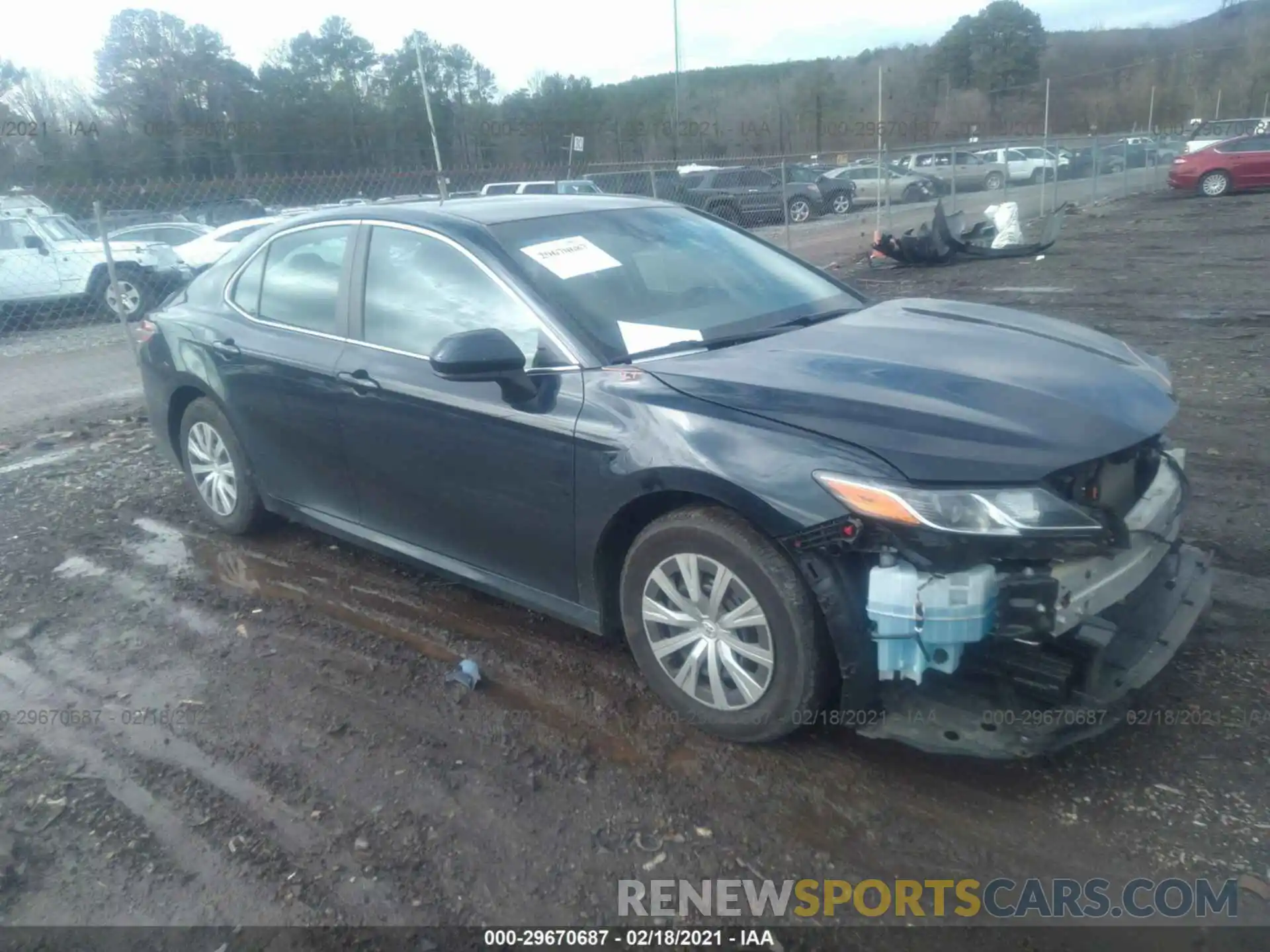 1 Photograph of a damaged car 4T1A11AK7LU892697 TOYOTA CAMRY 2020