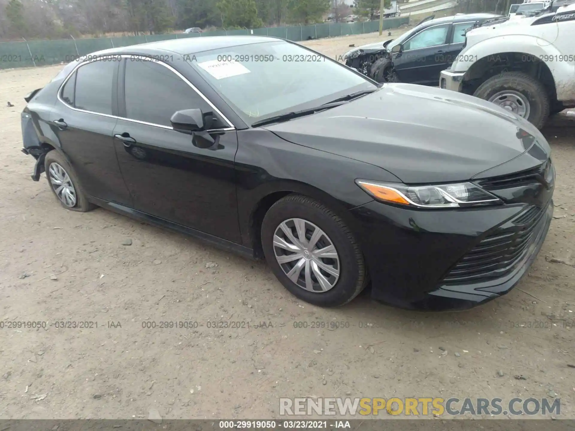 1 Photograph of a damaged car 4T1A11AKXLU987836 TOYOTA CAMRY 2020