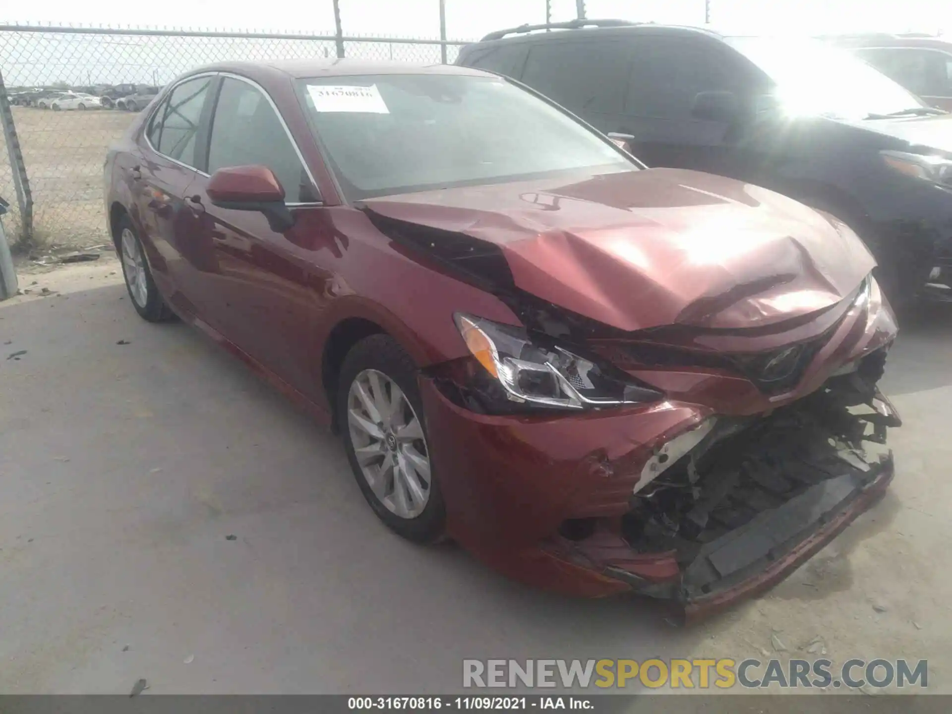 1 Photograph of a damaged car 4T1C11AK0LU301134 TOYOTA CAMRY 2020