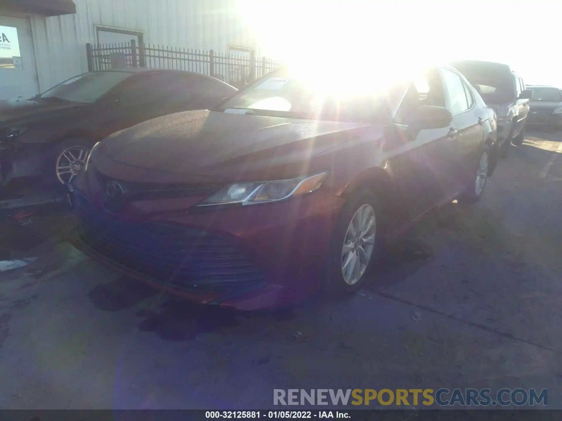 2 Photograph of a damaged car 4T1C11AK0LU305393 TOYOTA CAMRY 2020