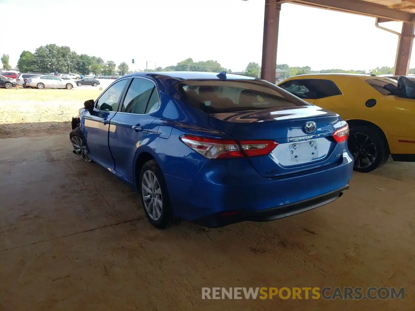 3 Photograph of a damaged car 4T1C11AK0LU309928 TOYOTA CAMRY 2020