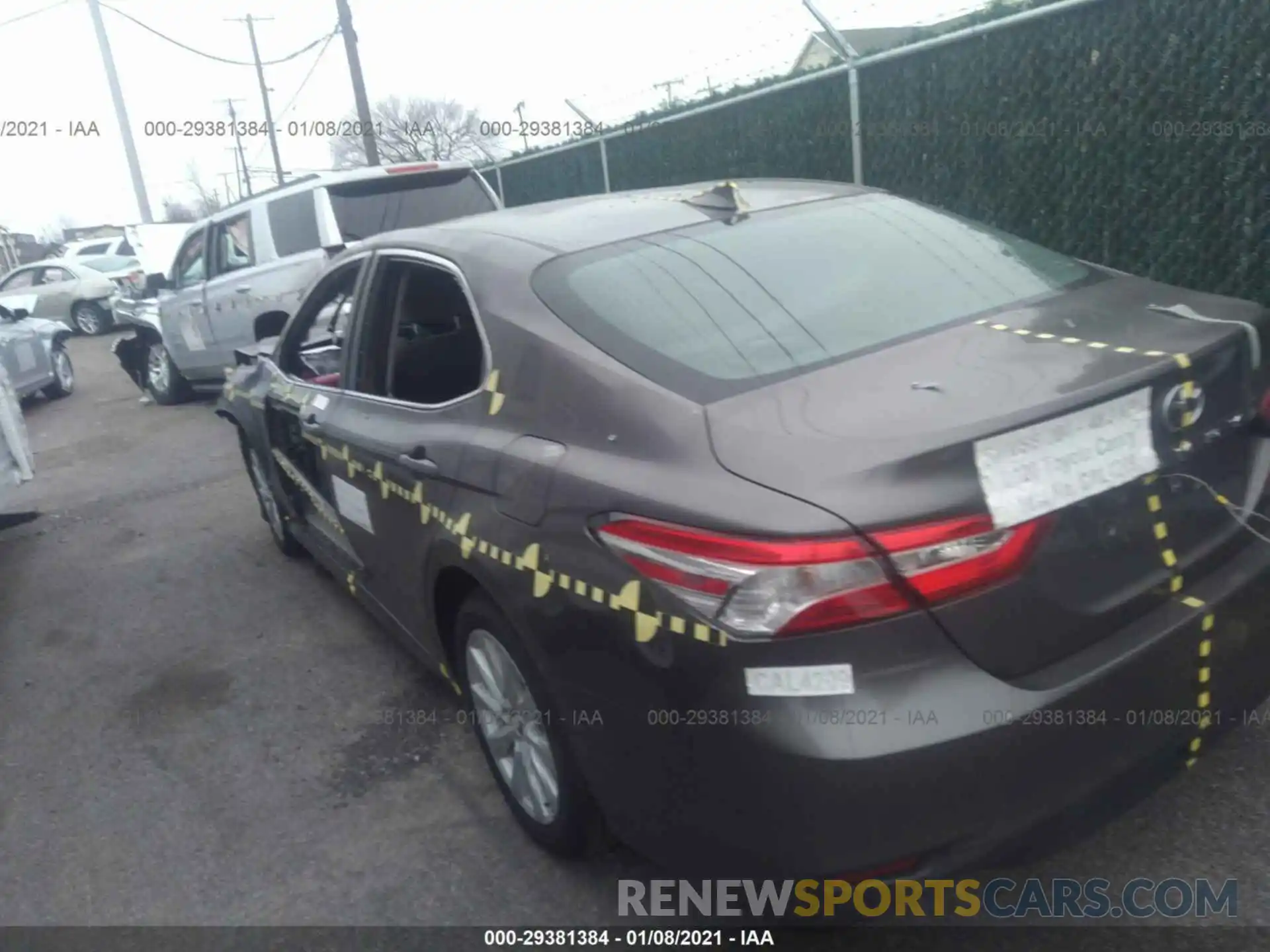 3 Photograph of a damaged car 4T1C11AK0LU317916 TOYOTA CAMRY 2020