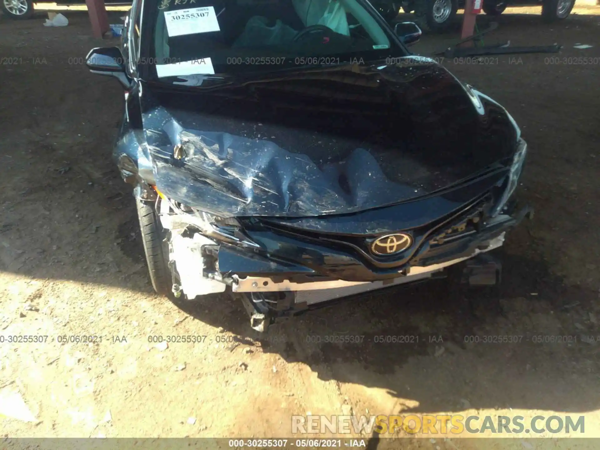 6 Photograph of a damaged car 4T1C11AK0LU321464 TOYOTA CAMRY 2020